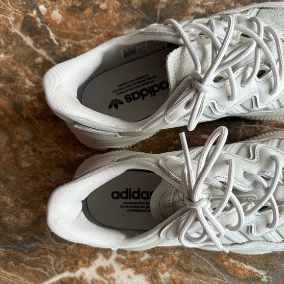 ADIDAS OZEWEEGO BEIGE SNEAKERS - Picture 3 of 3